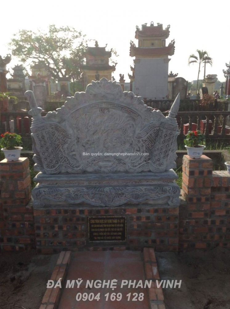 cuốn thư đá -  công trình Khu Lăng mộ đá tập thể tại Nam Định